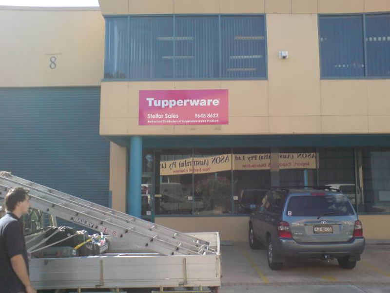 Tupperware Sign